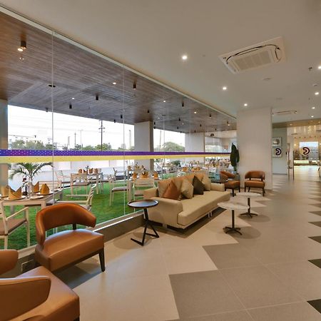 Click Hotel Pithampur Mhow Dış mekan fotoğraf