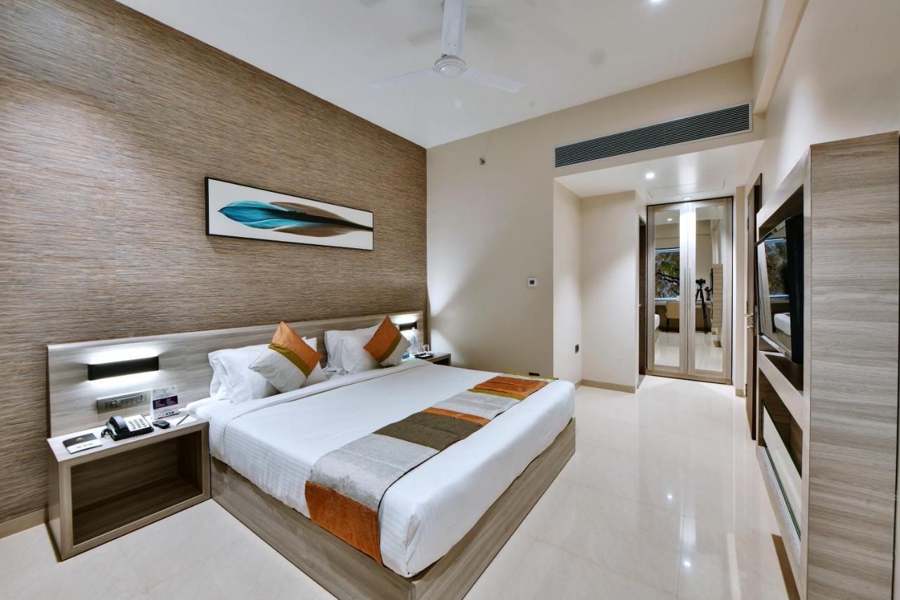 Click Hotel Pithampur Mhow Dış mekan fotoğraf
