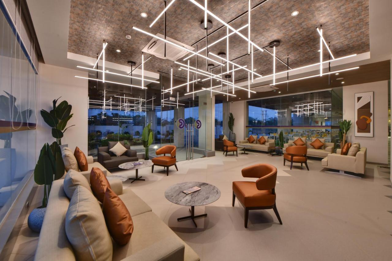 Click Hotel Pithampur Mhow Dış mekan fotoğraf