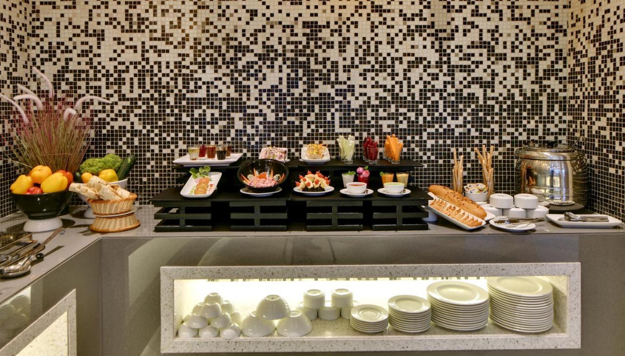 Click Hotel Pithampur Mhow Dış mekan fotoğraf